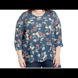 Maurice’s Floral Grommet Top